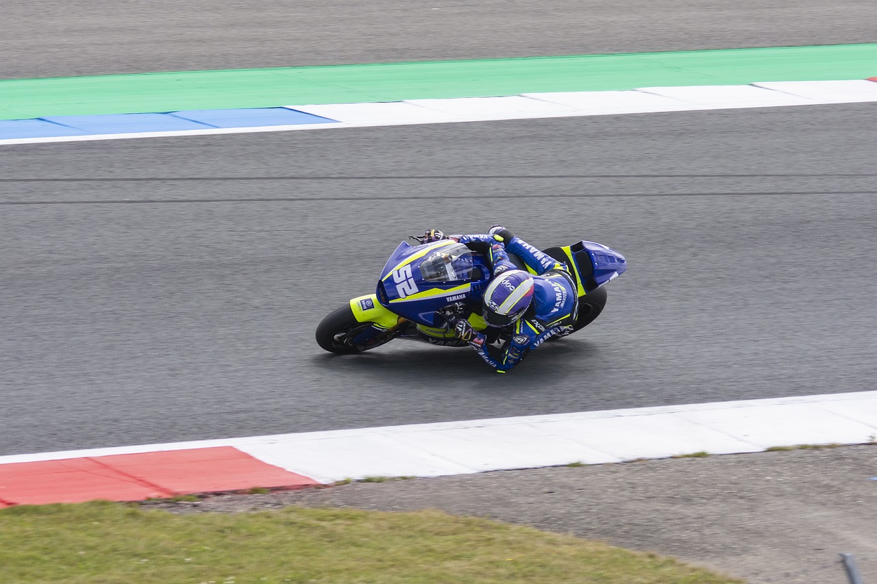 德君在内线 德君在内线